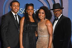 Angela Bassett Says Kids Were 'Supremely Disappointed' by Her ...