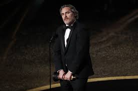 Joaquin Phoenix ganha o Oscar 2020 de Melhor Ator por 'Coringa ...