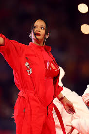 11 thoughts I had during Rihanna's Super Bowl halftime show ...