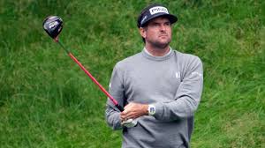 Bubba Watson overcomes snapped driver at Travelers | NEWS10 ABC