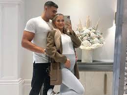 Molly-Mae Hague fans upset over Tommy Fury working away while ...
