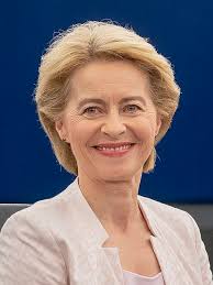 ファイル:(Ursula von der Leyen) 2019.07.16. Ursula von der Leyen presents her  vision to MEPs 2 (cropped).jpg - Wikipedia